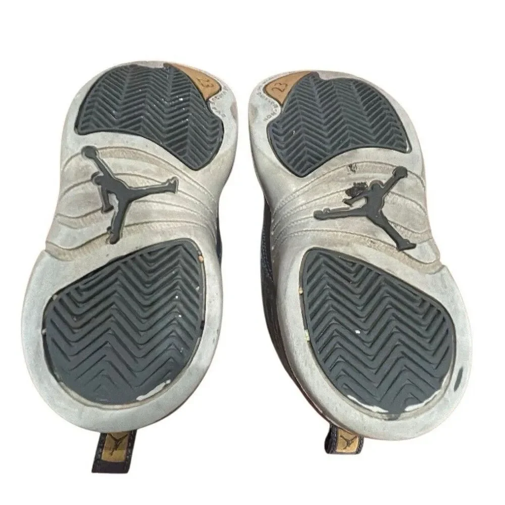 Jordan Air Jordan 12 Unisex Kids Gray/Black Suede Mid Top Sneakers size 10
